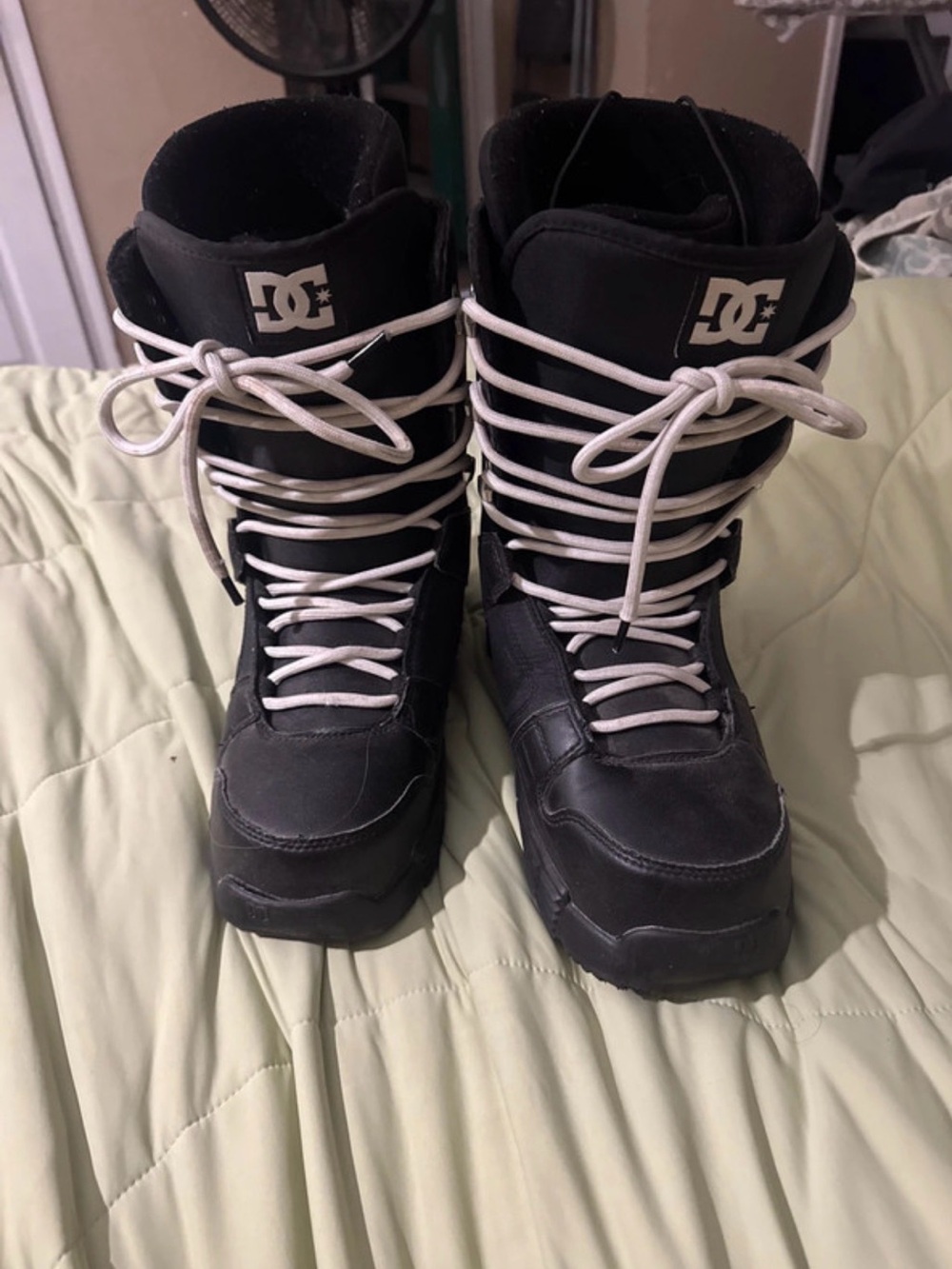 DC Men’s Black Snowboard Boots - Black